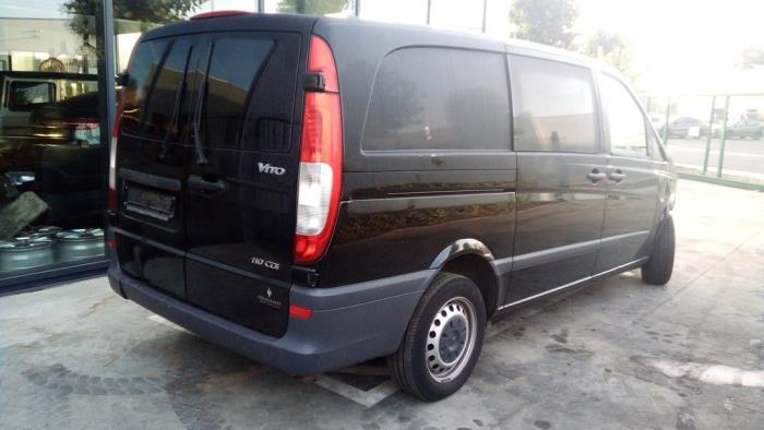 Mercedes Vito V111