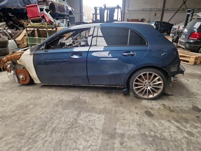 Mercedes A-Klasse V180