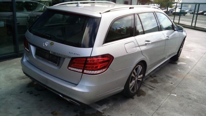 Mercedes E-Klasse V255