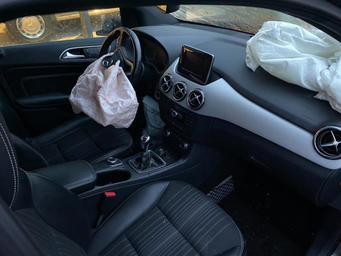 Mercedes B-Klasse V283