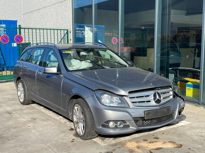 Mercedes C Estate (S204) 2.2 C-200 CDI 16V BlueEFFICIENCY