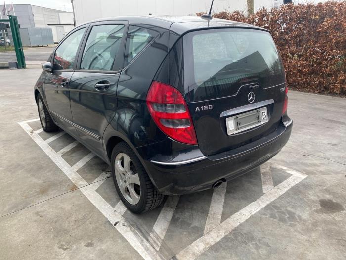 Mercedes A 2.0 A-180 CDI 16V 5-Drs. Sloopvoertuig (2007, Zwart)