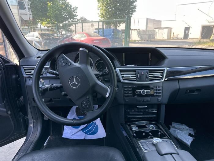 Mercedes E-Klasse V365