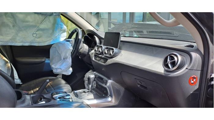 Mercedes X-Klasse V394