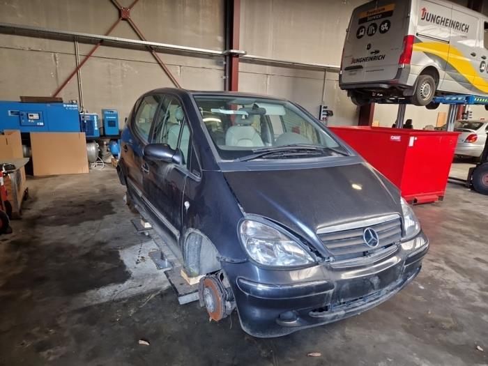 Mercedes A-Klasse V398