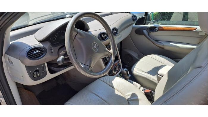 Mercedes A-Klasse V398