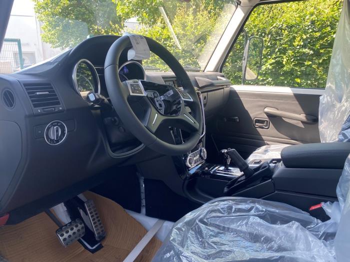 Mercedes G-Klasse V400