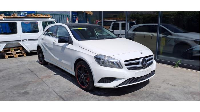 Mercedes A-Klasse V404