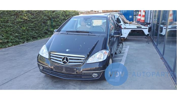 Mercedes A (W169) 2.0 A-180 CDI 16V 5-Drs.