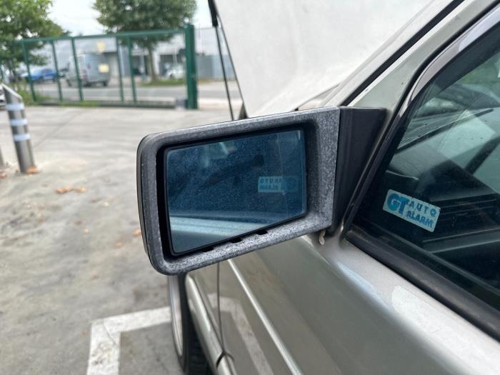 Mercedes 190E/D V429