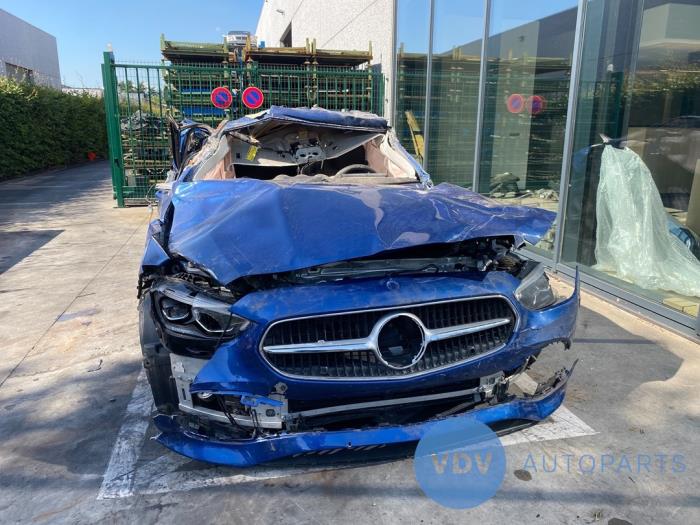 Mercedes C (W206) C-300 e 2.0 Turbo
