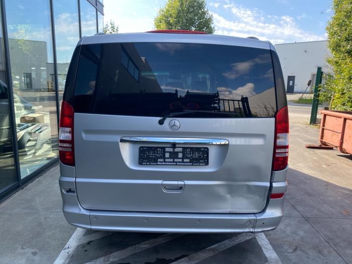 Mercedes Viano V441