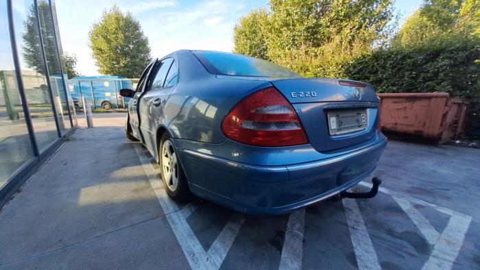 Mercedes E-Klasse V443