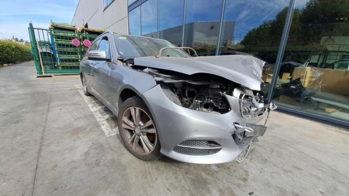 Mercedes E-Klasse V448