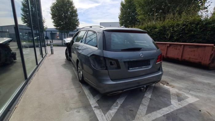 Mercedes E-Klasse V448