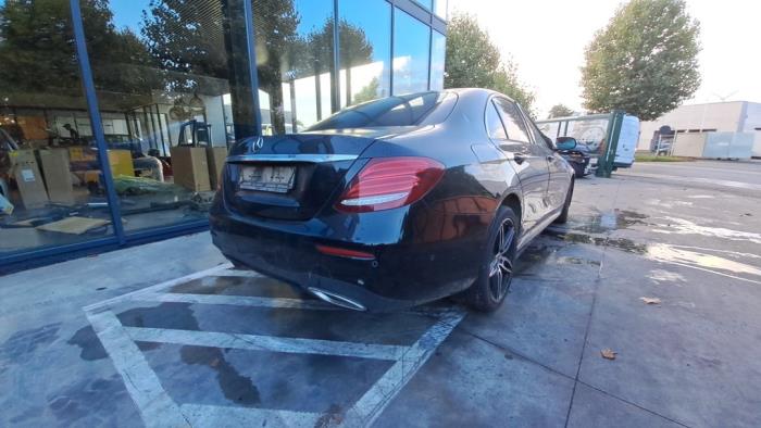 Mercedes E-Klasse V457