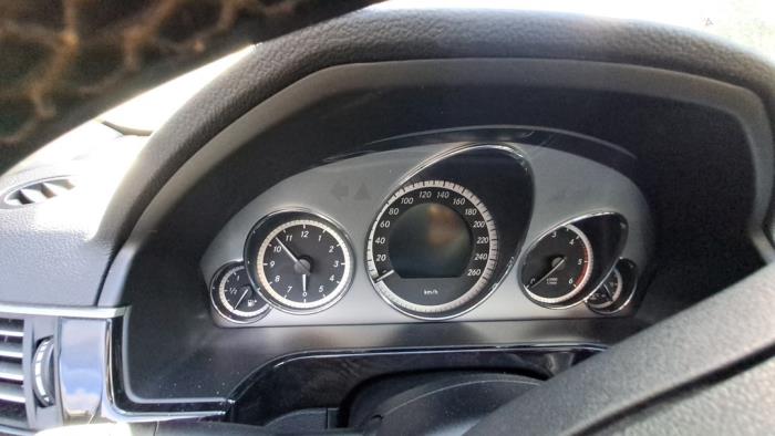 Mercedes E-Klasse V466