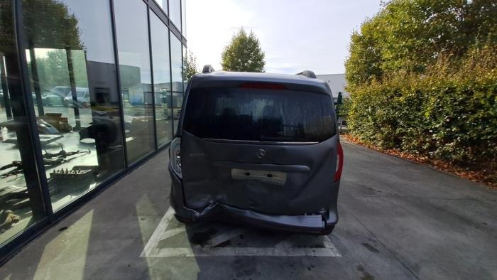 Mercedes T-Klasse V480