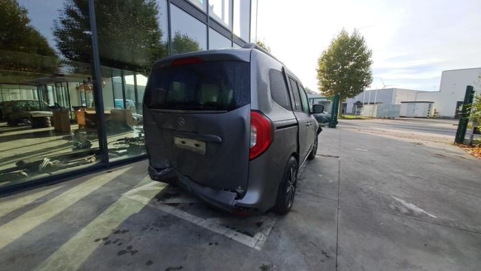 Mercedes T-Klasse V480