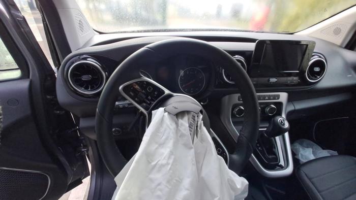 Mercedes T-Klasse V480