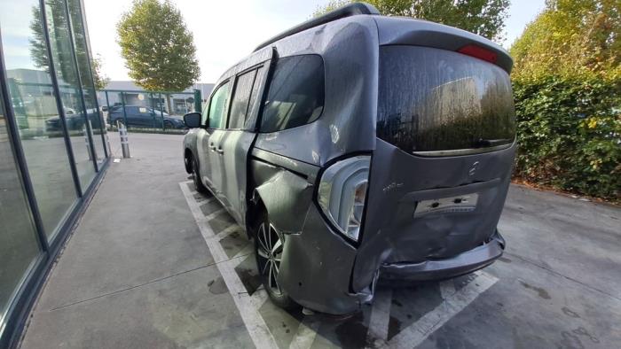 Mercedes T-Klasse V480