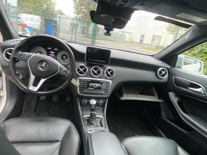 Mercedes A-Klasse V487