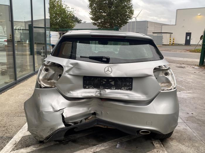 Mercedes A-Klasse V487