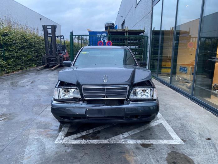 Mercedes C-Klasse V488