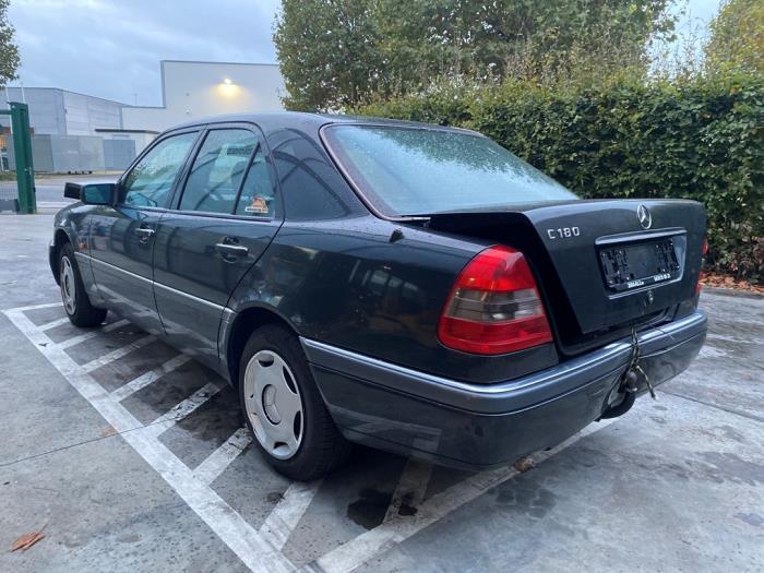 Mercedes C-Klasse V488