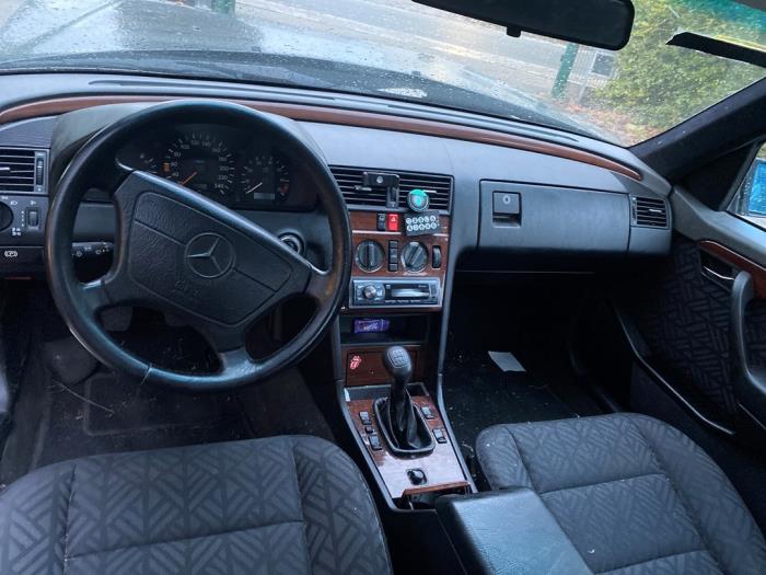 Mercedes C-Klasse V488