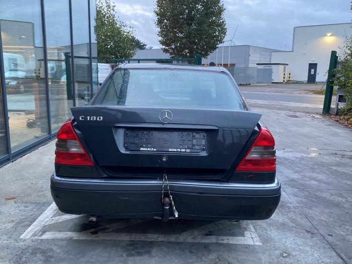 Mercedes C-Klasse V488