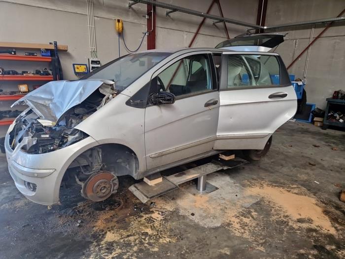 Mercedes A-Klasse V490