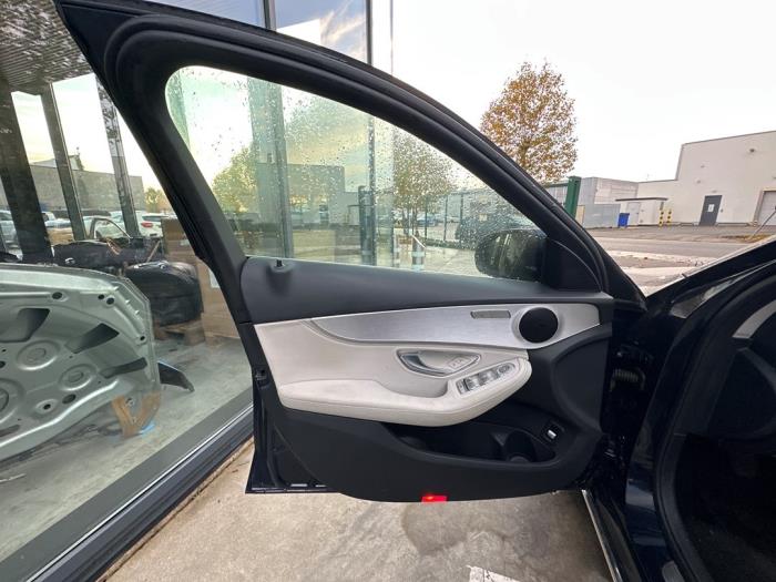 Mercedes C-Klasse V494