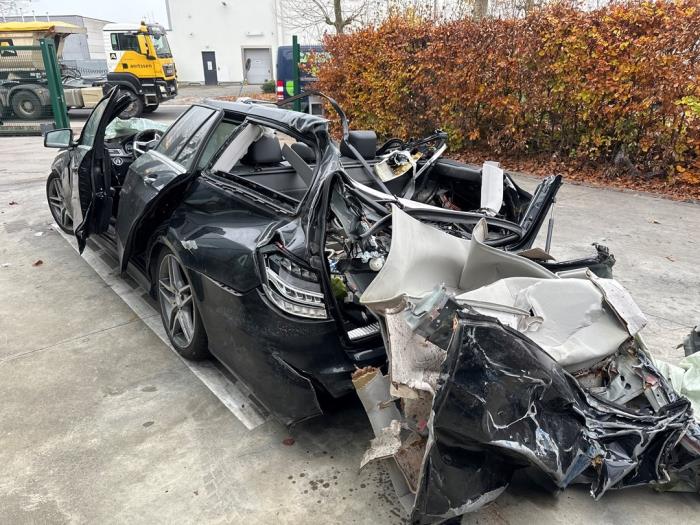 Mercedes E-Klasse V523