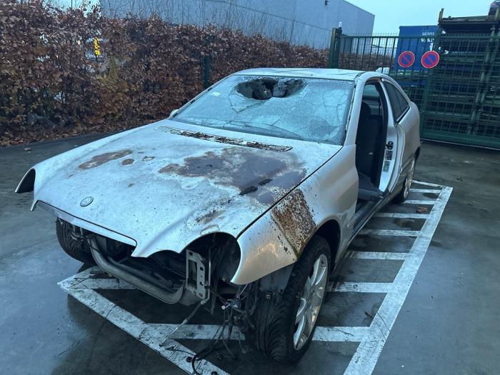 Mercedes C-Klasse V532