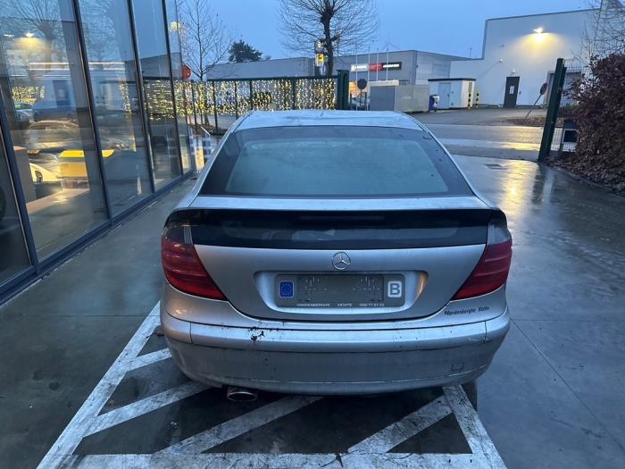 Mercedes C-Klasse V532