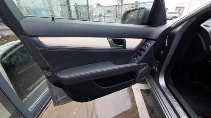 Mercedes C-Klasse V549