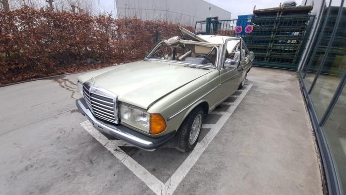 Mercedes 200 - 500 V550
