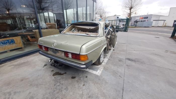 Mercedes 200 - 500 V550