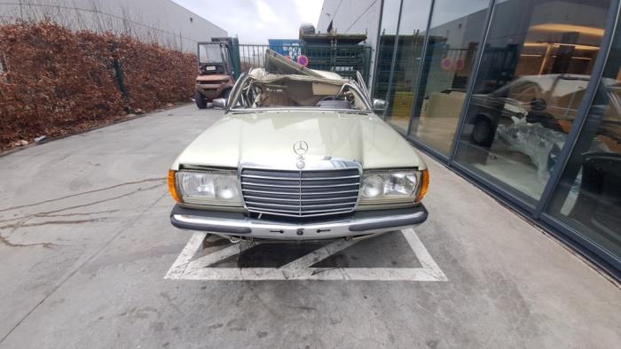 Mercedes 200 - 500 V550