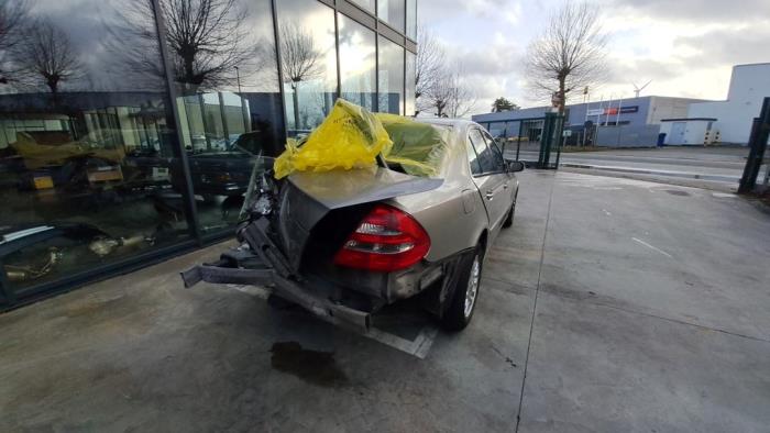 Mercedes E-Klasse V558