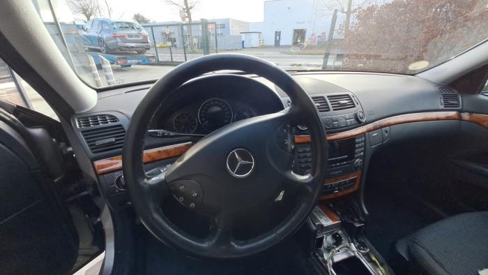 Mercedes E-Klasse V558