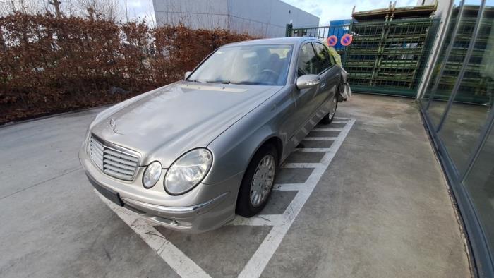 Mercedes E-Klasse V558