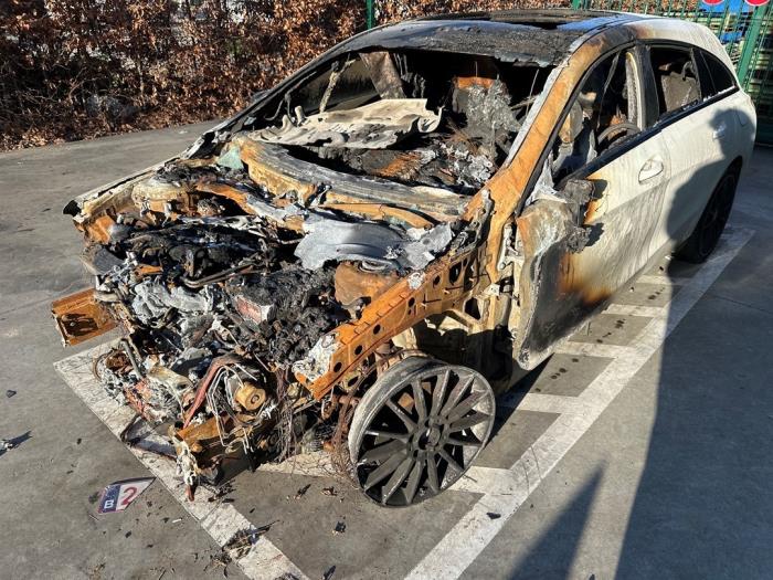 Mercedes CLA Shooting Brake 2.2 CLA-200 CDI, 200 d 16V 4-Matic Sloopvoertuig (2016, Wit)