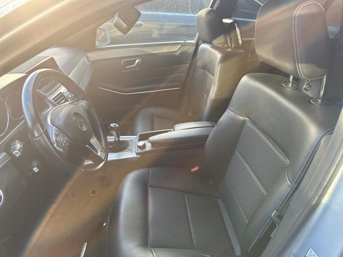 Mercedes E-Klasse V569