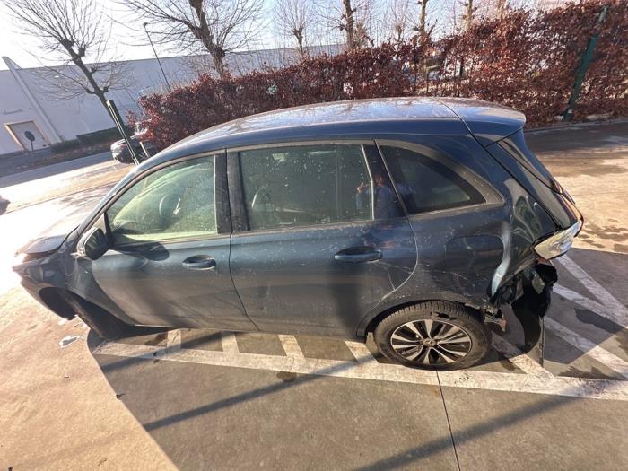 Mercedes B-Klasse V570