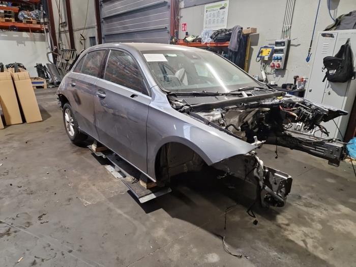 Mercedes A-Klasse V579