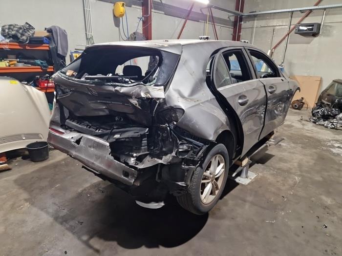 Mercedes A-Klasse V579