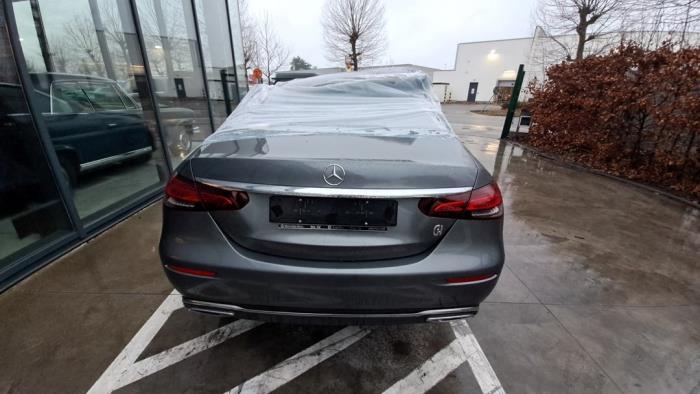 Mercedes E E-200d 1.6 Turbo 16V Sloopvoertuig (2021, Grijs)