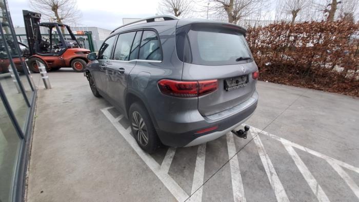 Mercedes GLB-Klasse V591